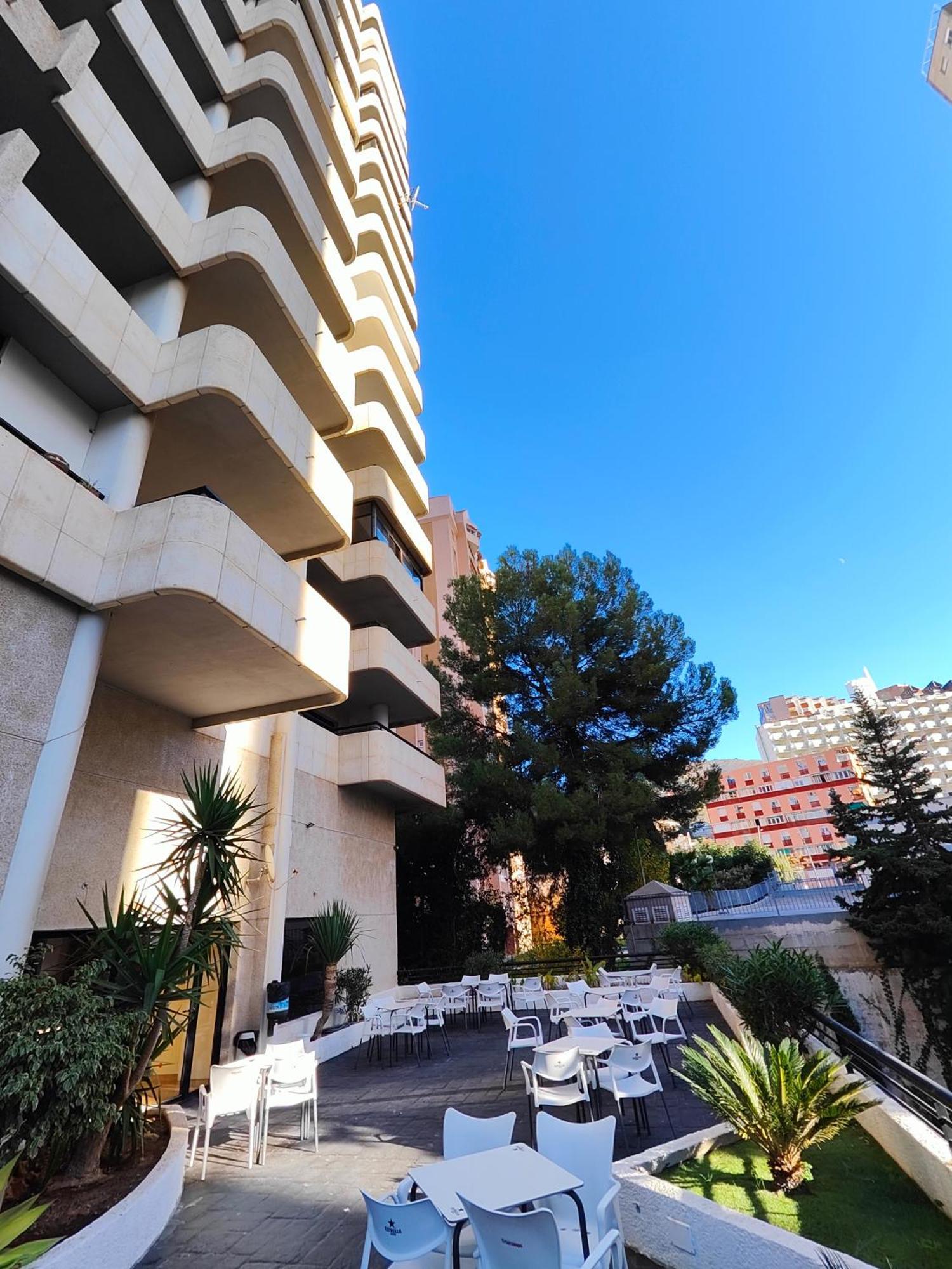 Playa Levante Lux Mar Бенидорм Экстерьер фото